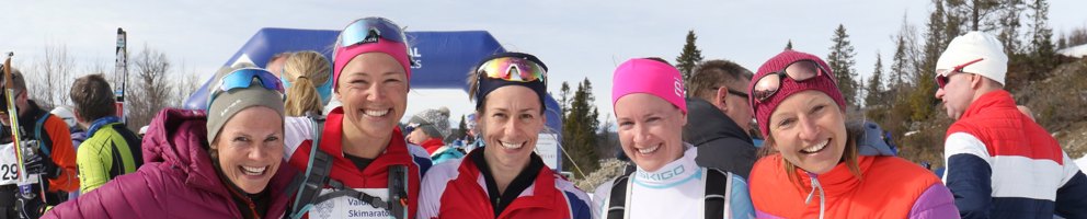 Blide jenter (Foto Geir Norling, Avisa Valdres)